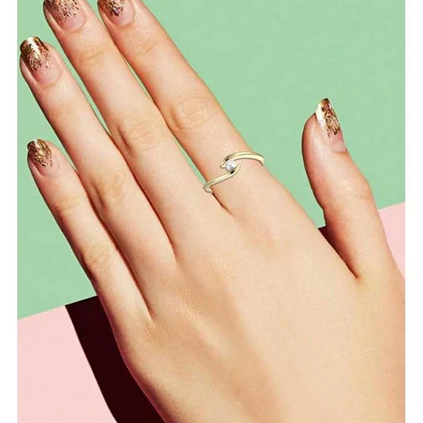 FirstMadam 18K Solid Gold Freshwater Pearl Simple Design Ring FirstMadam 18K Solid Gold Freshwater Pearl Simple Design Ring
