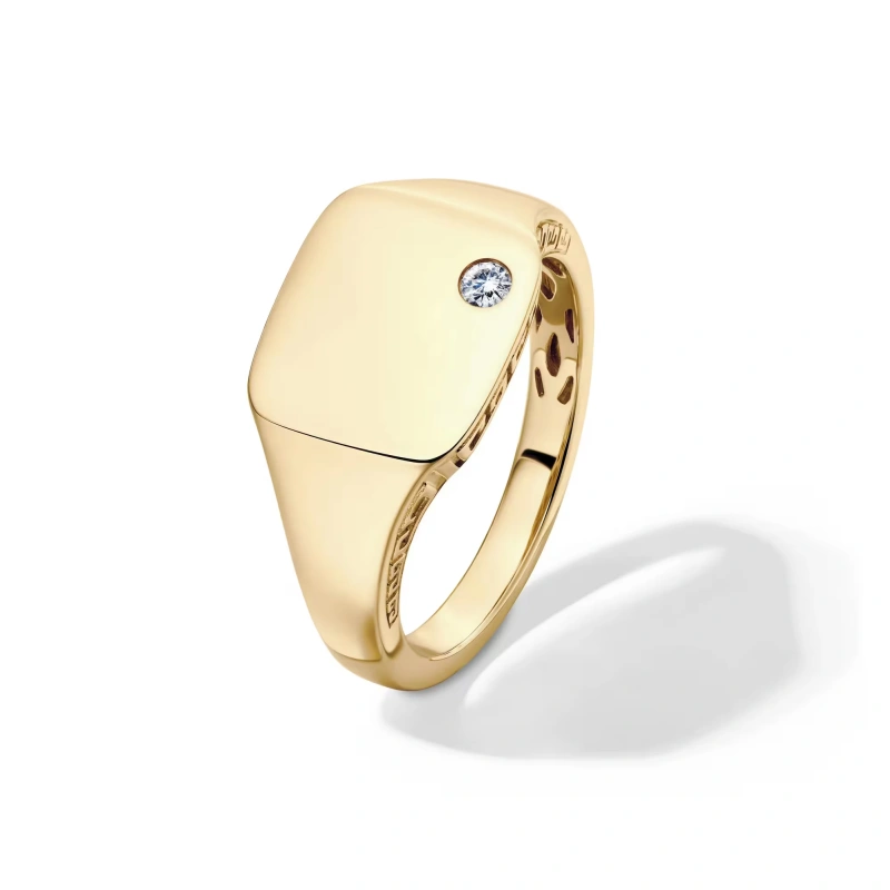 FirstMadam 18K Yellow Gold Men’s Signet with Lab Diamond Accent Ring--003 FirstMadam 18K Yellow Gold Men’s Signet with Lab Diamond Accent Ring
