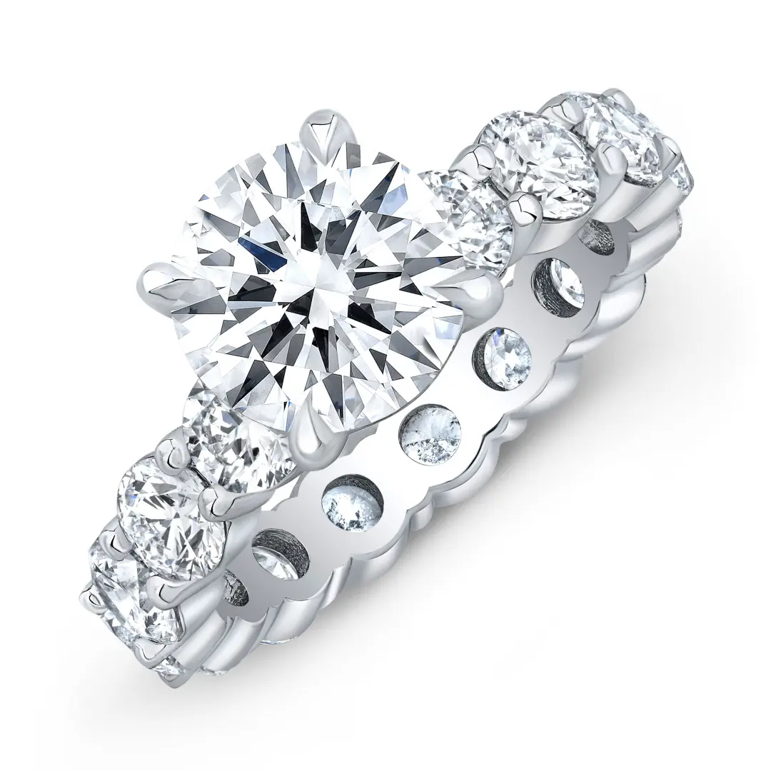 18k Gold Round Lab Diamond Engagement Ring With Side Lab Diamonds 18k Gold Round Lab Diamond Engagement Ring With Side Lab Diamonds