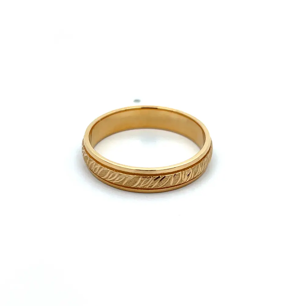 FirstMadam Custom 18K Yellow Gold 4.5MM Engraved Men's Wedding Band in Satin Finish Factory Price (3) FirstMadam Custom 18K Yellow Gold 4.5MM Engraved Men's Wedding Band in Satin Finish Factory Price
